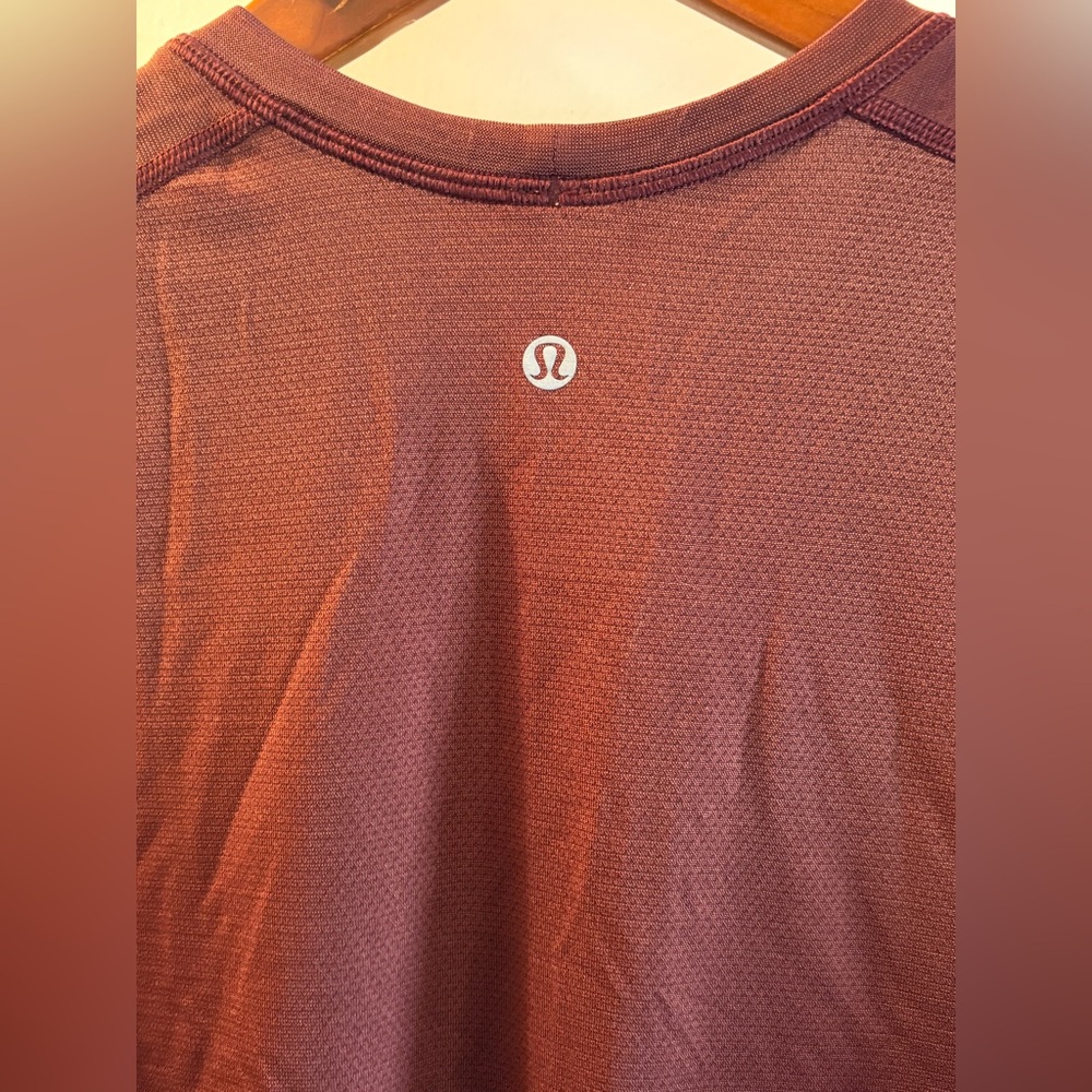 Lululemon | Men’s Training Tee - Picture 4 of 5